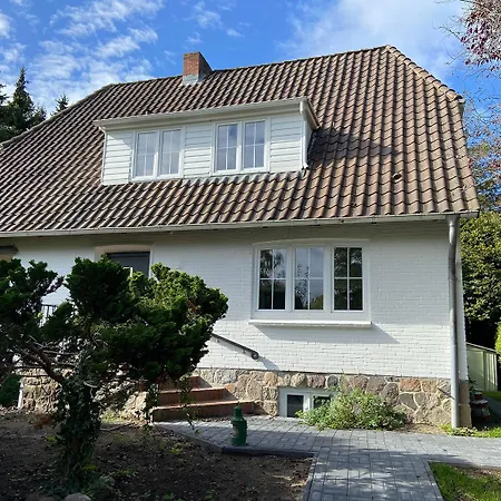 Strandhaus Seestern Vorderhaus هوهفاخت